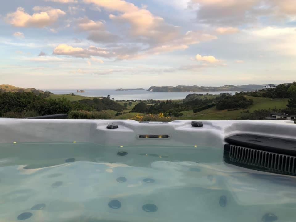 Bayview Valley Lodge Bed & Breakfast Whitianga Eksteriør bilde