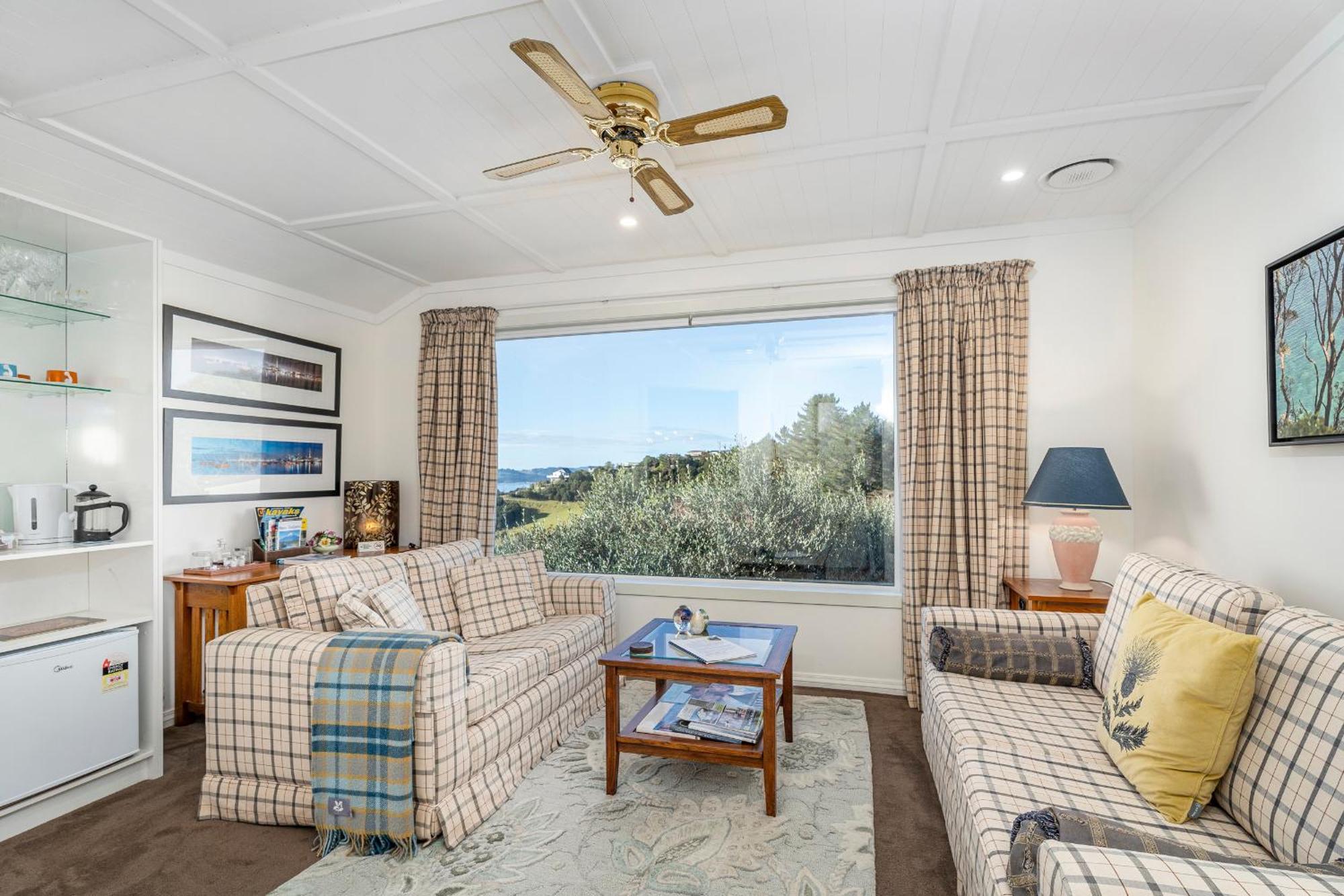 Bayview Valley Lodge Bed & Breakfast Whitianga Eksteriør bilde
